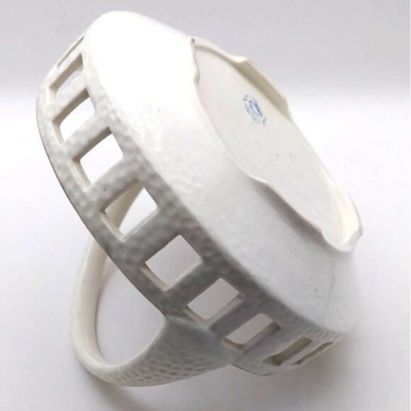 Antique Signed Max Roesler Pierced Porcelain Floral Basket Germany #4919 - Picture 6 of 8